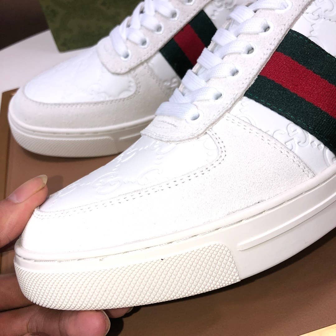 Screener sneaker