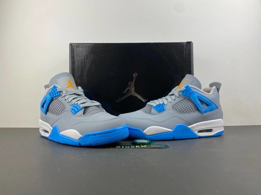 4 Retro LS 'Mist Blue' Retro, Style
