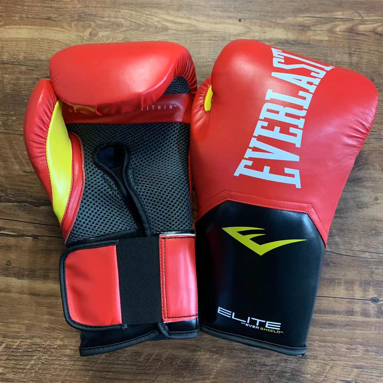 Boxing Glove Professional Training