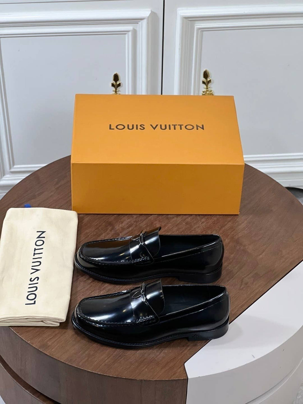 LV Oxford loafer