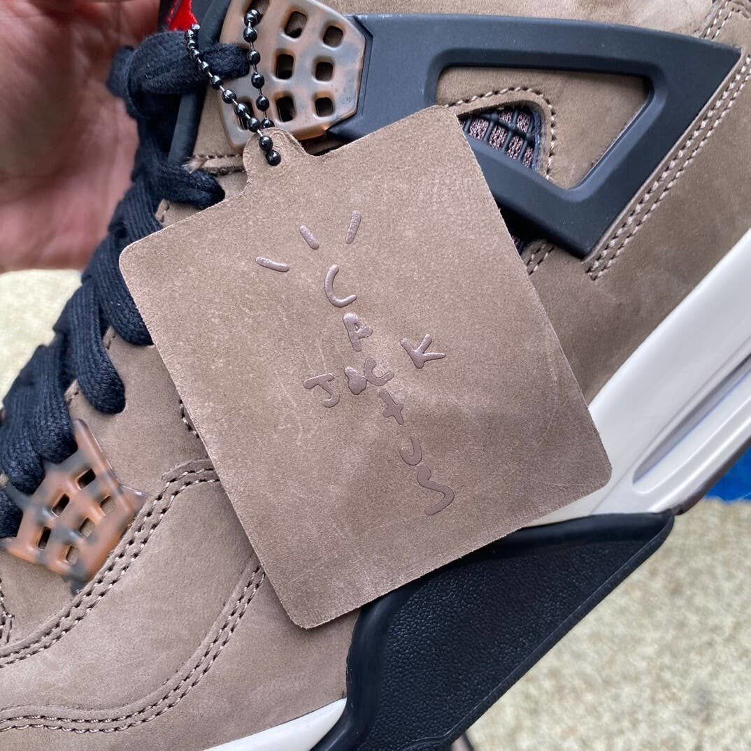 J4r TS x AIR