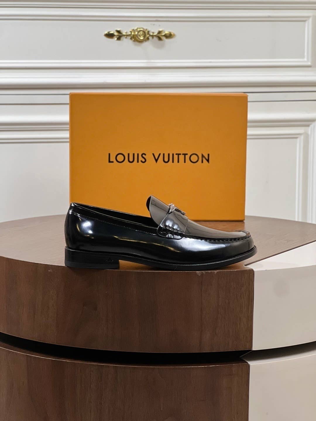 LV Oxford loafer