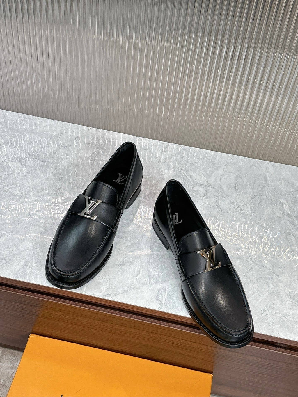 LV Scala Loafer