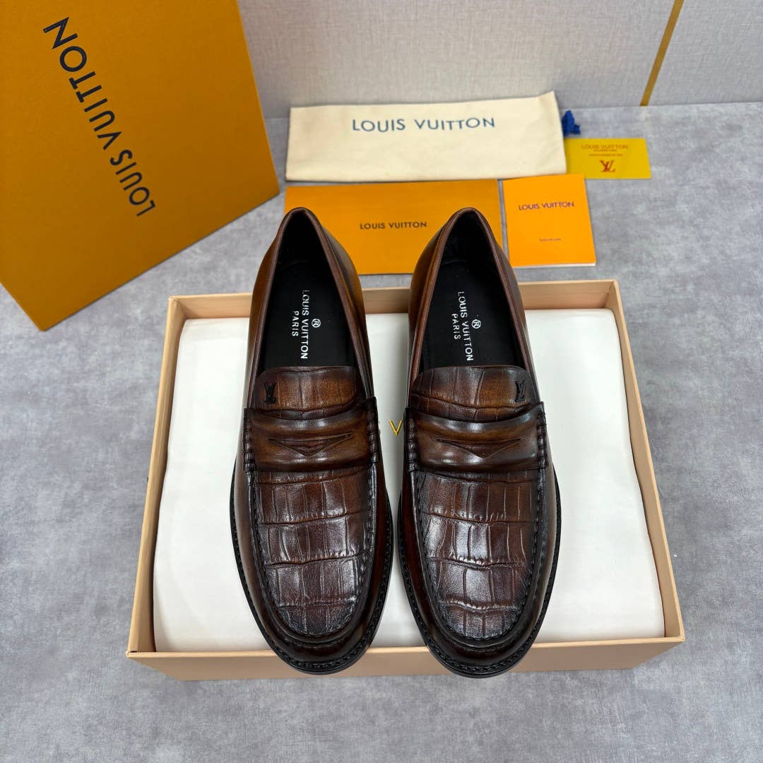 alligator-embossed leather loafers