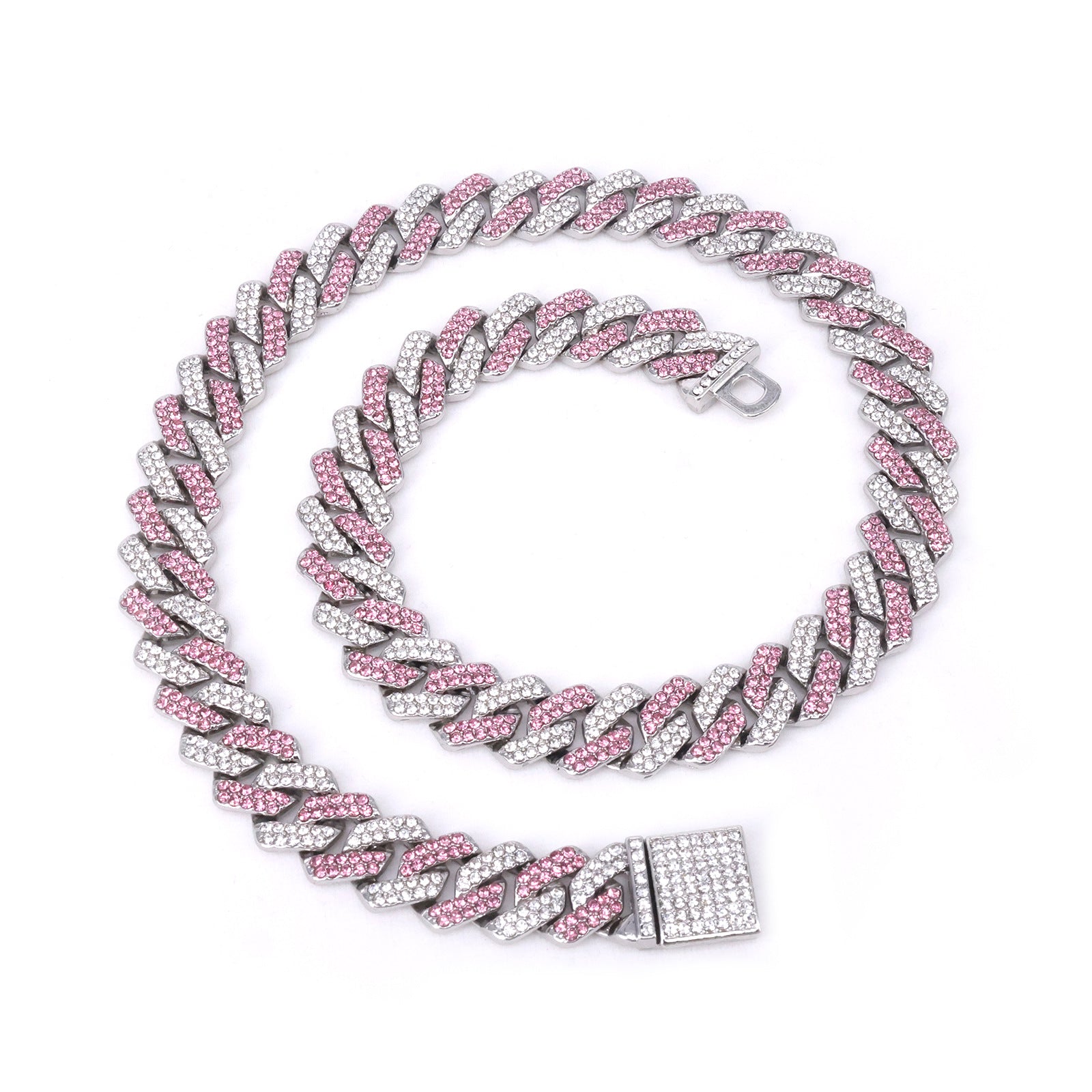 Mens Alloy Necklace With A Hinged Clasp And A Diamond-Patterned