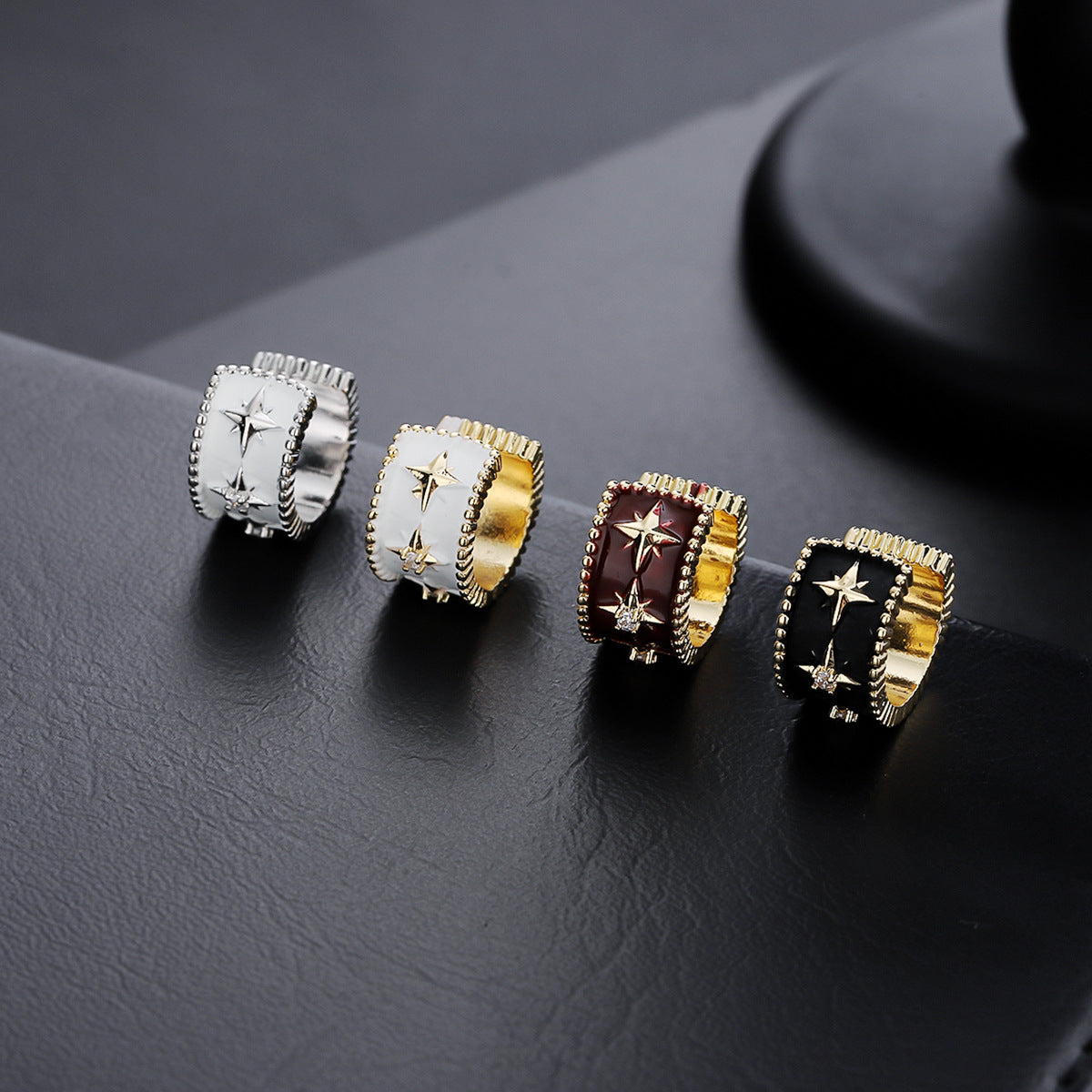 Mens High-end Versatile Star-motif Ear Clips